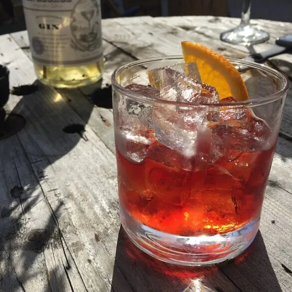 el vermut del domingo una tradicion castiza que nunca pasa de moda 4 Madrid guia online web